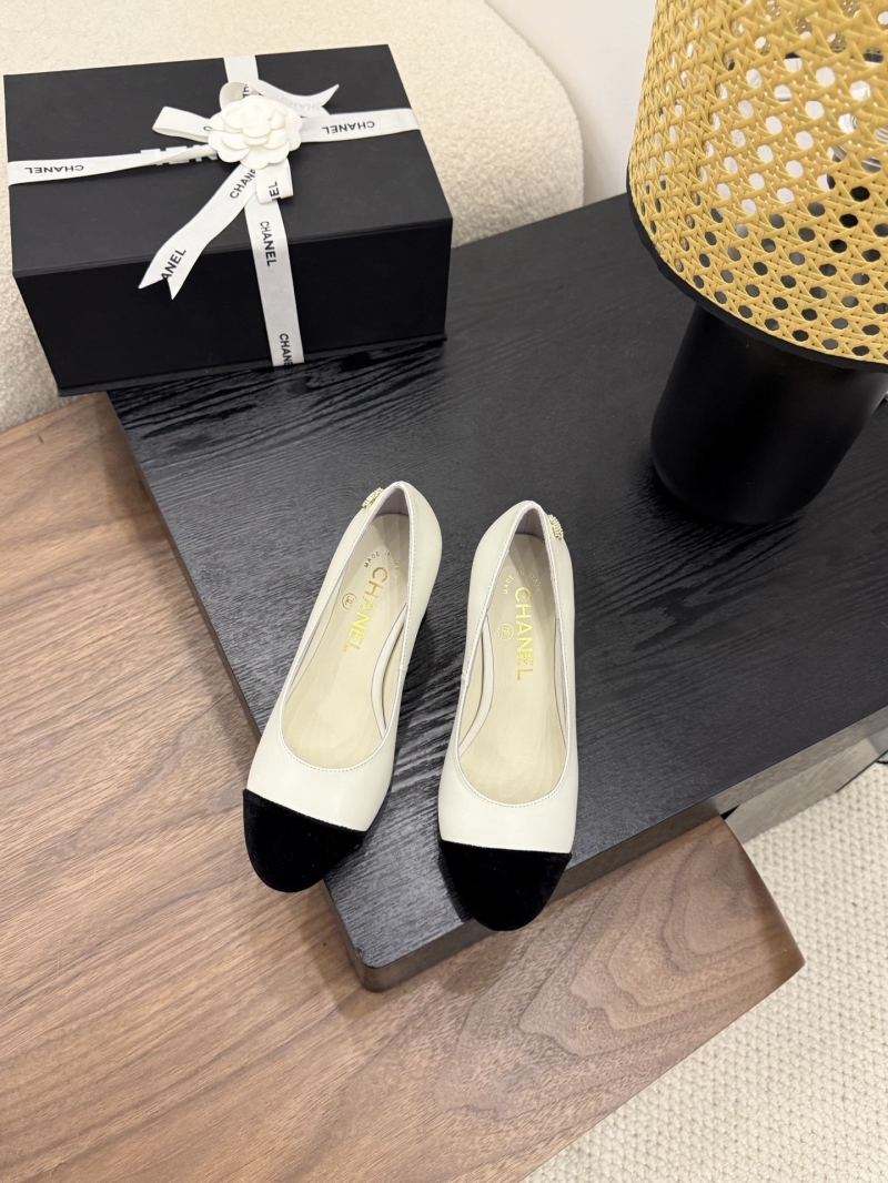 Ch**el heeled shoes
